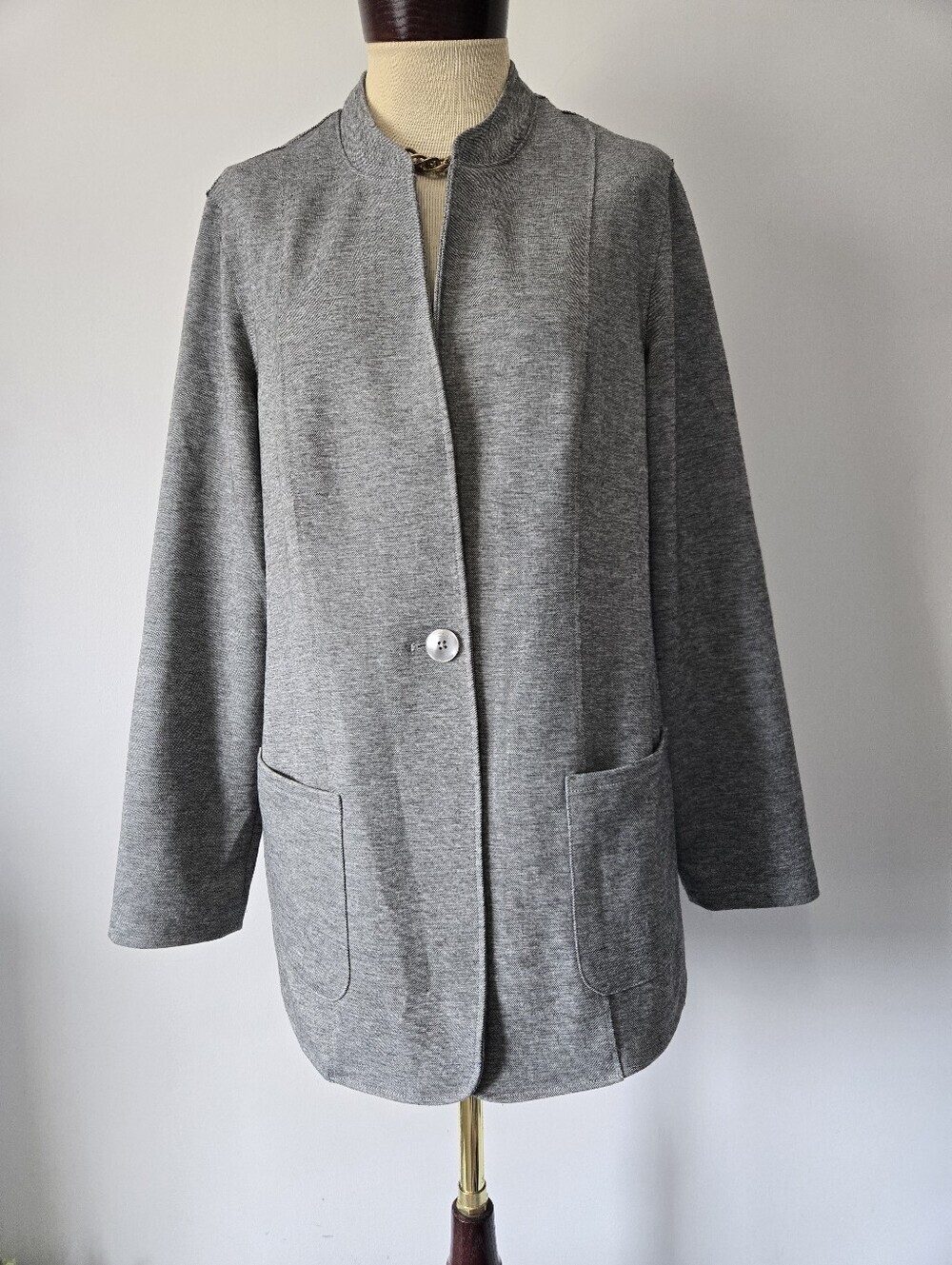 Olsen Grey Single-Button Henny Jersey Jacket. Size 14/L